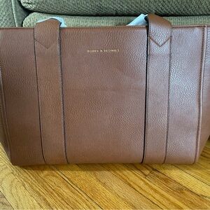 Poppy & Peonies Multitasker Bag chestnut 
NWT and dust bag